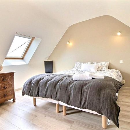 Maison Spacieuse A Plougonven Avec Jacuzzi Et Jardin Экстерьер фото